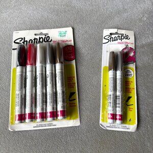 New NIP Sharpie oil based paint pen set fine & medium red black silver gold 2013